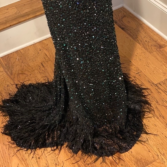 Haute Hippie Sequin Bead Feather Embellished Gown - Picture 12 of 16